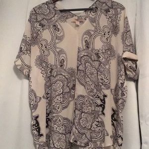 Patterned black and white blouse/dress size large